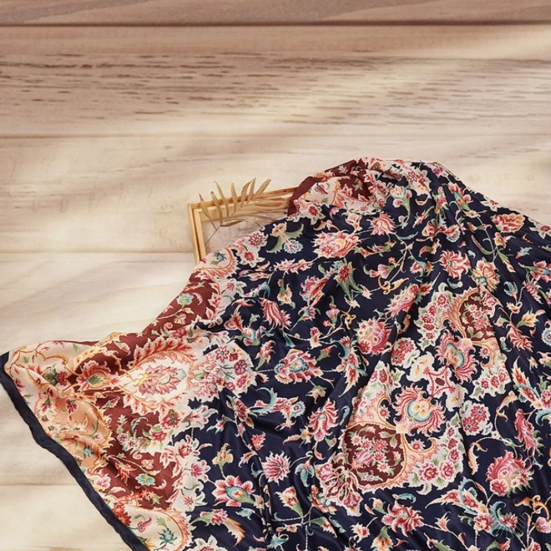 Elegant Floral Pattern Persian Scarf