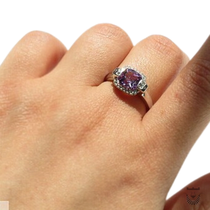 Persian Women's Silver Ring with Amethyst Stone