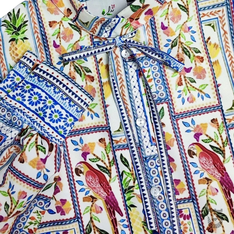 Persian Long Monto: Parrot Design