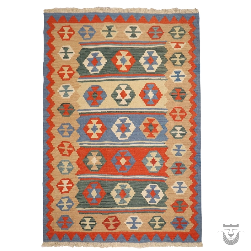 Persian Qashqai Kilim Rug: Handcrafted and Timeless