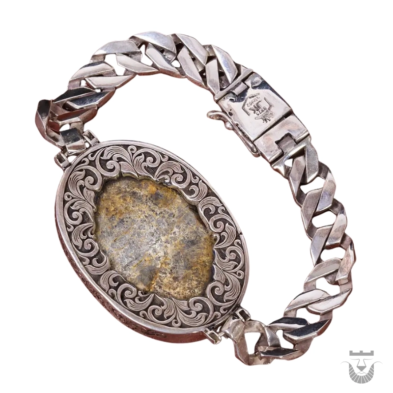 Luxurious Persian Men Bracelet with Neyshabur Shajary Turquoise